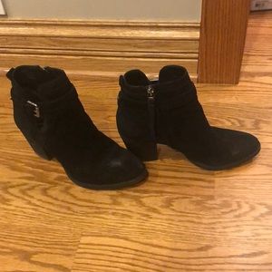 Same Edelman Booties